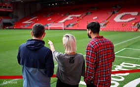 湖人120-119险胜步行者，詹姆斯补篮绝杀，东契奇34+7+7